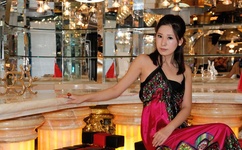 FREE性开放小少妇